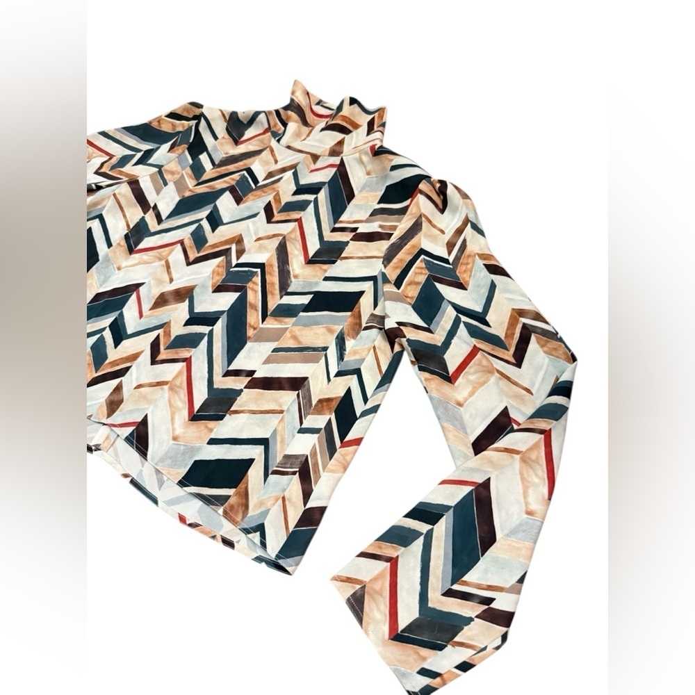 Aritzia Babaton Campbell Blouse Size Large - Picture 5 of 10